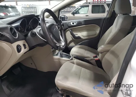 2014 Ford Fiesta Se z USA, uszkodzony, nr VIN 3FADP4BJ1EM232675